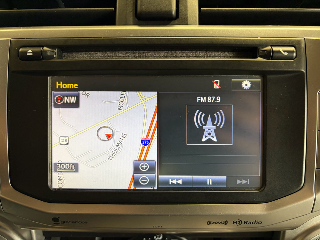 Used 2017 Toyota 4Runner SR5 AWD/4WD image 21