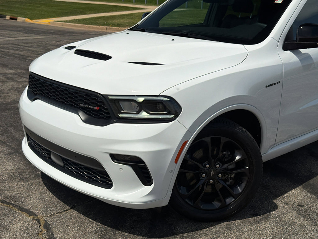 Used 2023 Dodge Durango R/T AWD/4WD image 8