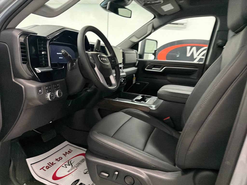 New 2026 GMC Sierra 2500 SLT AWD/4WD image 11
