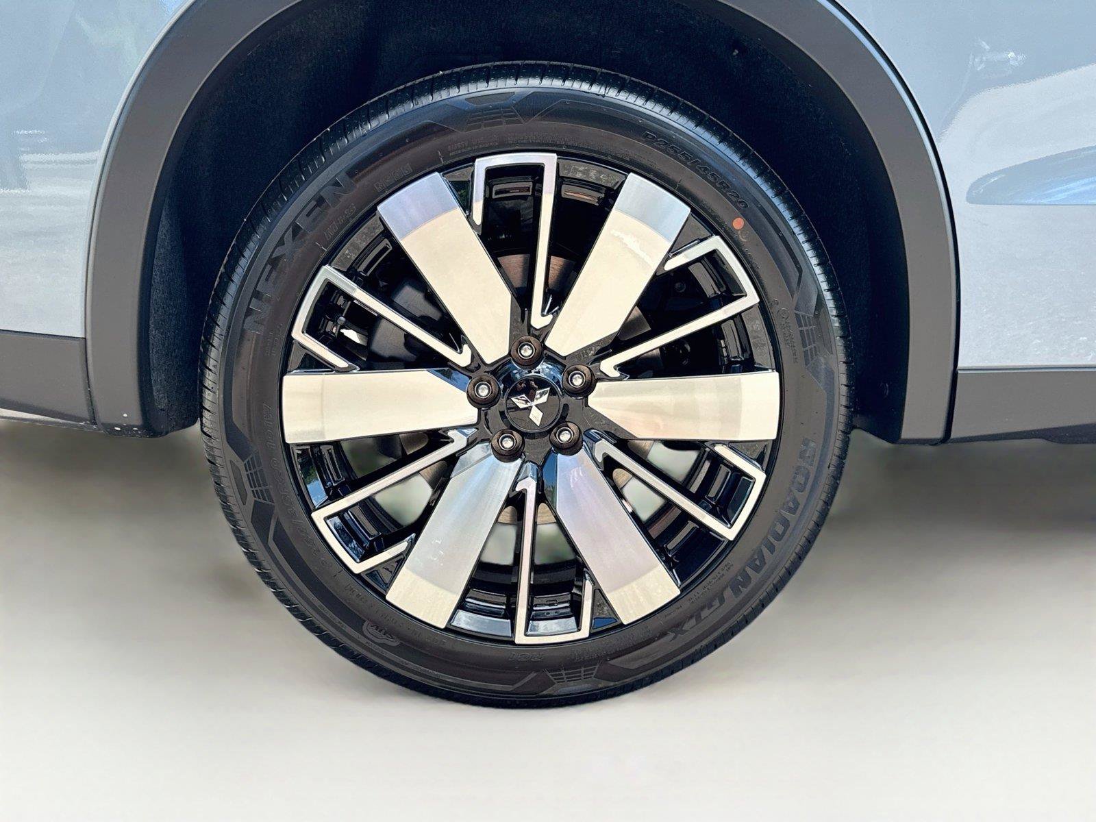 New 2026 Mitsubishi Outlander SE FWD image 35