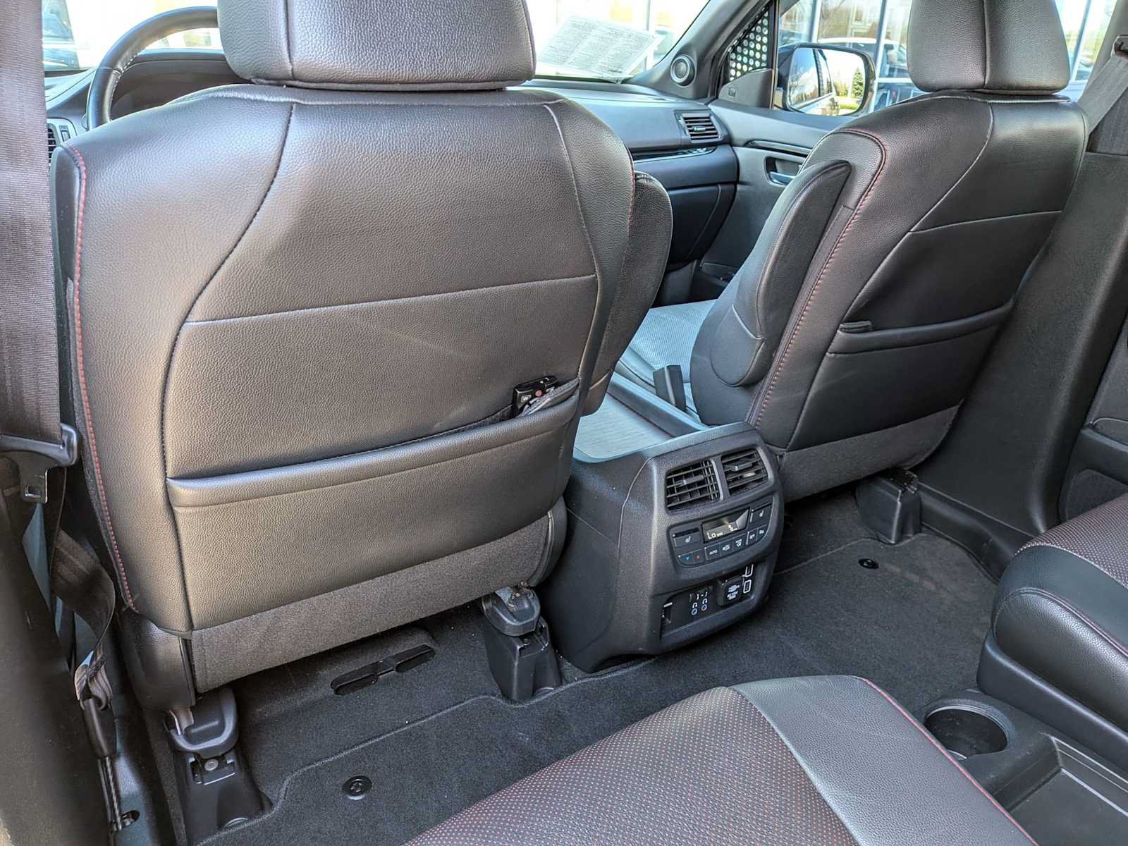 Used 2020 Honda Pilot Black Edition image 17