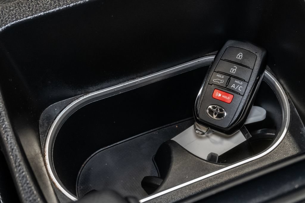 Used 2024 Toyota bZ4X AWD w/ Weather Package image 23