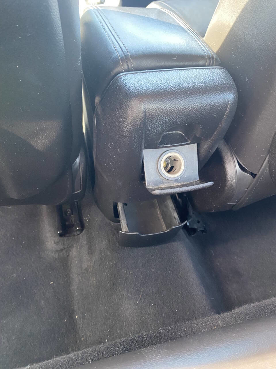 Used 2013 Buick Verano Leather FWD image 18