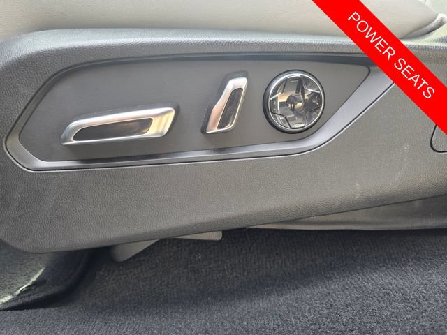 Used 2024 Acura MDX w/ Technology Package FWD image 11