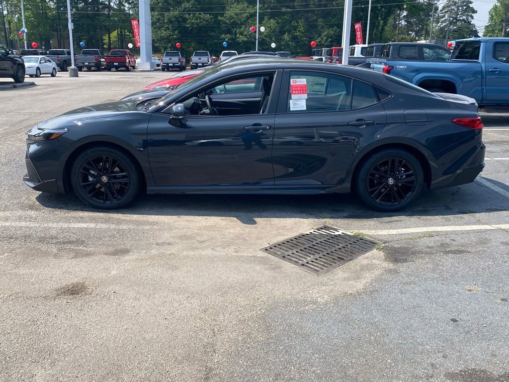 New 2026 Toyota Camry SE FWD image 4