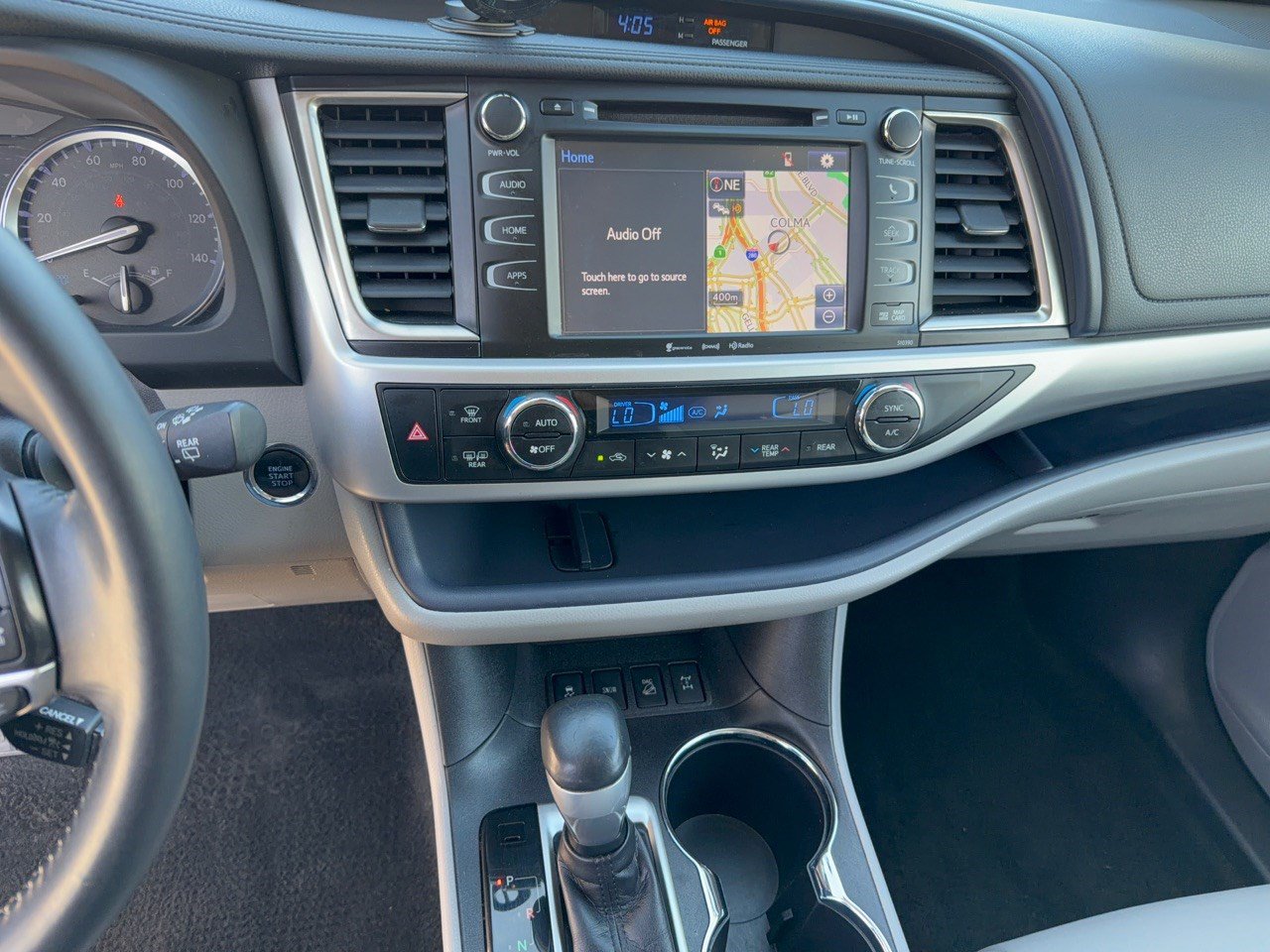 Used 2019 Toyota Highlander XLE AWD/4WD image 22