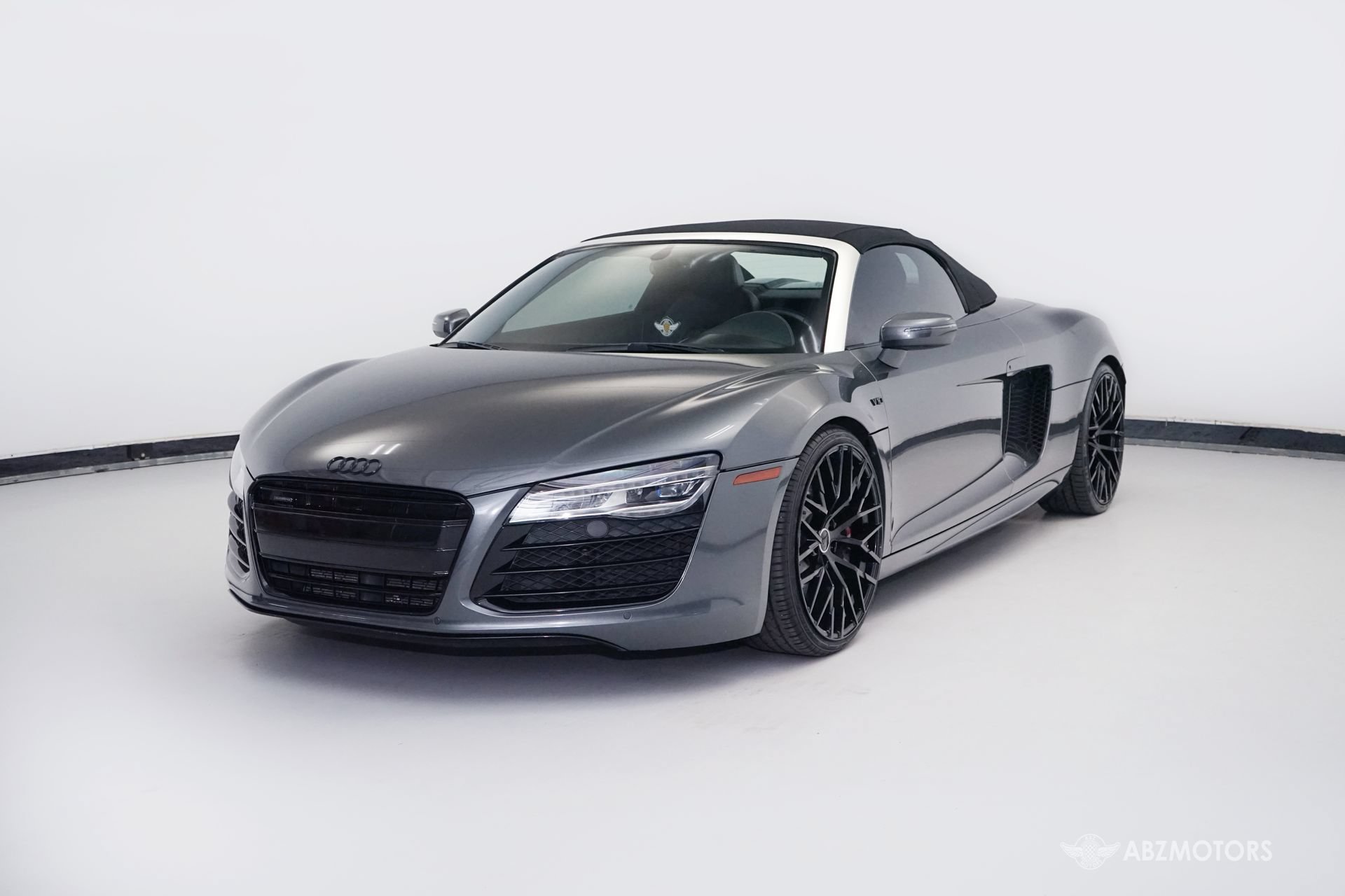 Used 2014 Audi R8 V10 AWD/4WD image 2