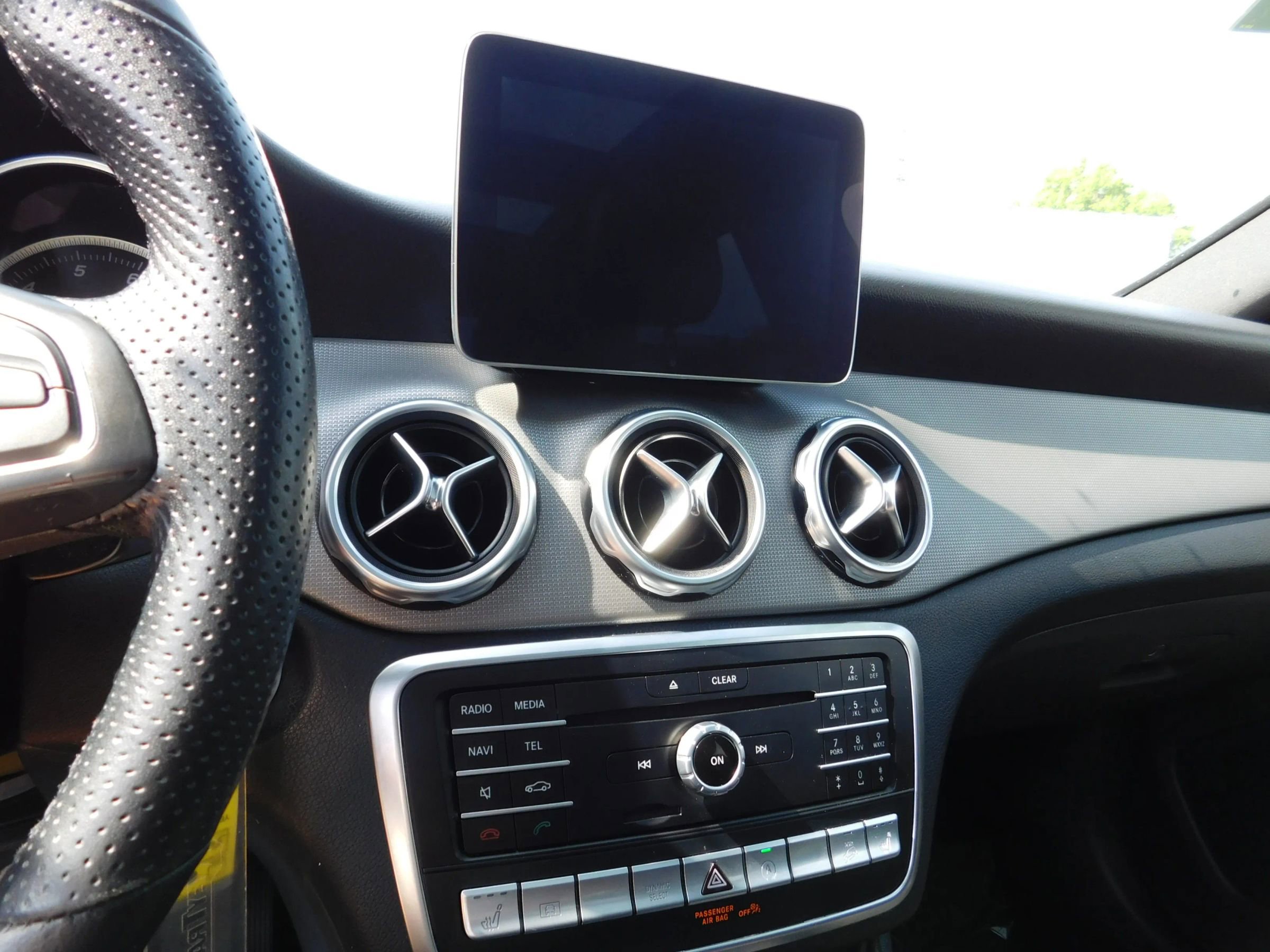 Used 2019 Mercedes-Benz GLA 250 4MATIC image 18