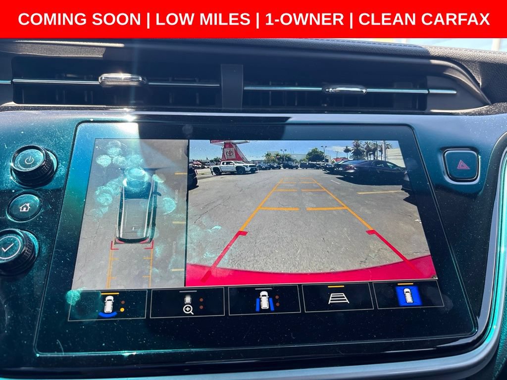 Used 2023 Chevrolet Bolt LT w/ Infotainment Package FWD image 24