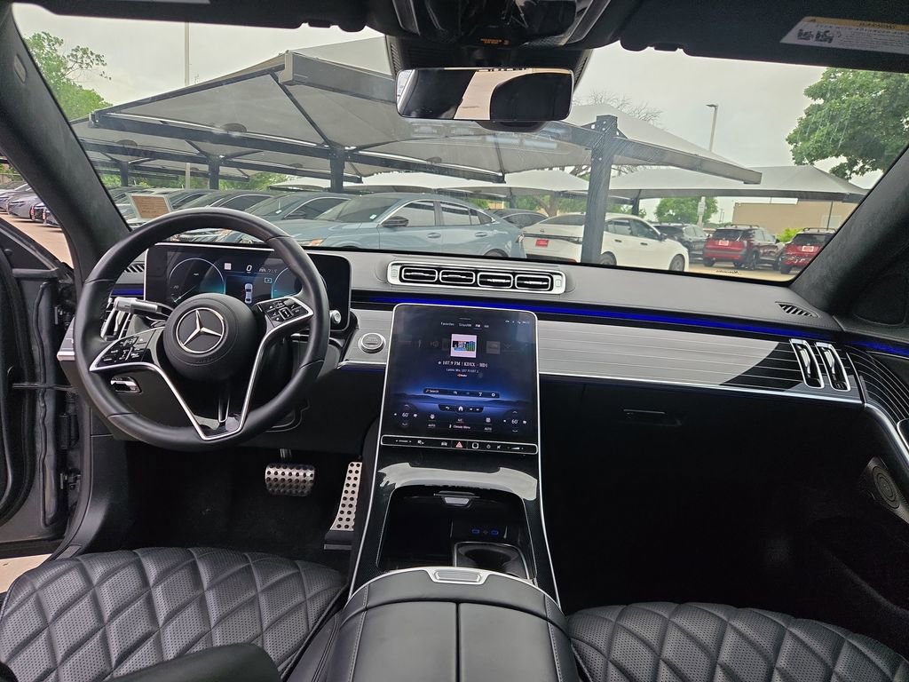 Used 2023 Mercedes-Benz S 500 4MATIC w/ AMG Line image 26