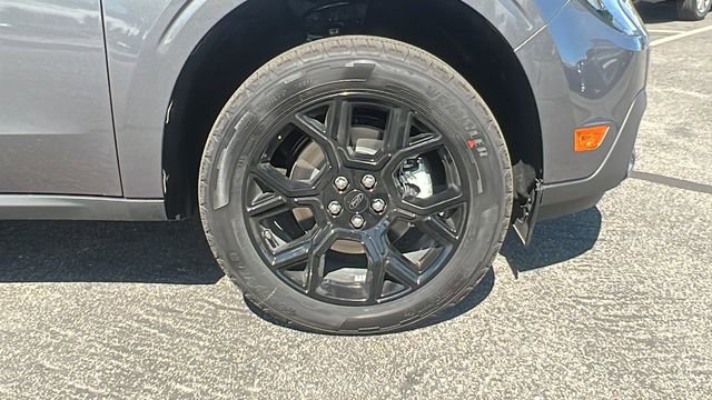 New 2025 Ford Maverick XLT w/ XLT Luxury Package image 10