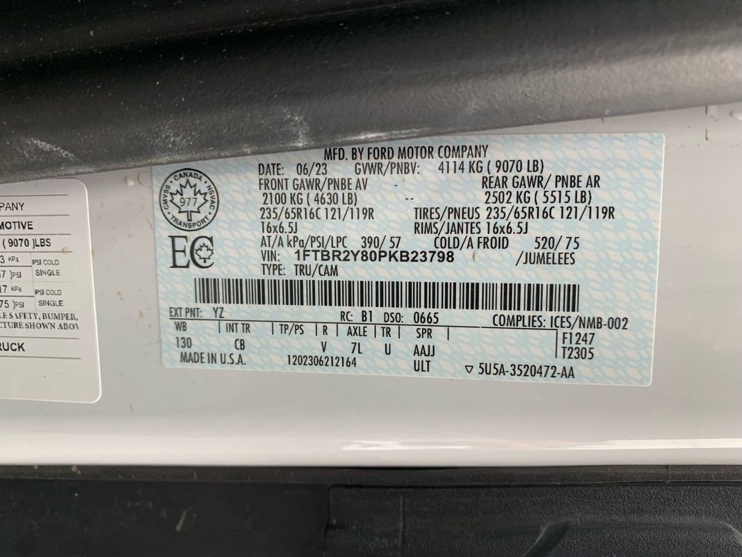 Used 2023 Ford Transit 250 Low Roof AWD w/ Exterior Upgrade Package image 17