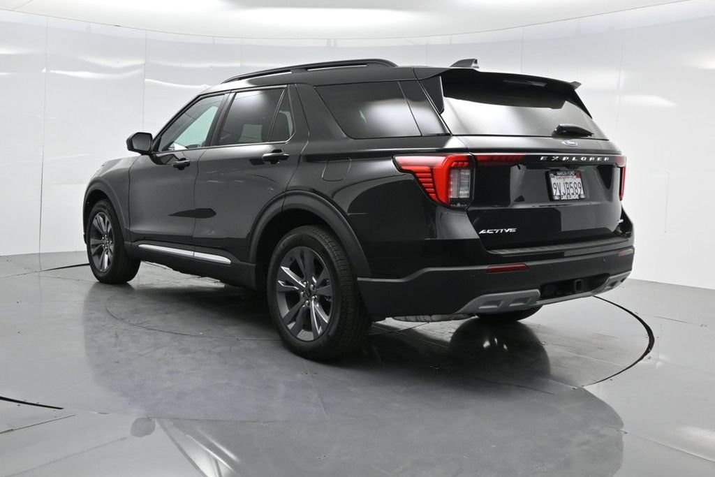 New 2025 Ford Explorer Active w/ Active Comfort Package AWD/4WD image 10