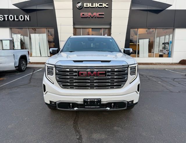 Used 2023 GMC Sierra 1500 Denali w/ Denali Reserve Package image 5