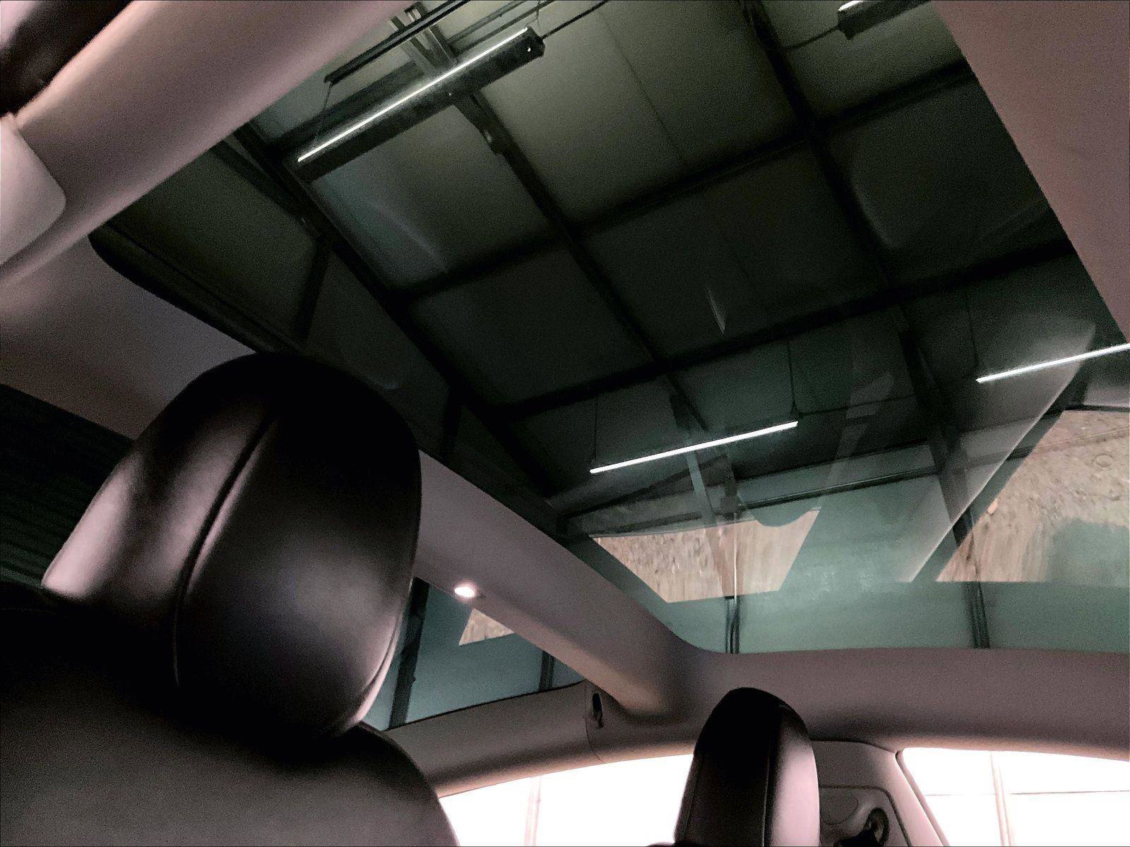 Used 2023 Tesla Model 3 Standard Range image 21