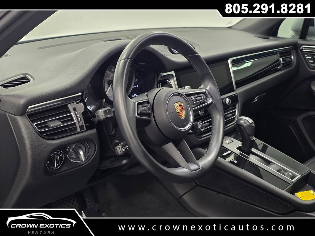 Used 2023 Porsche Macan S AWD/4WD image 27
