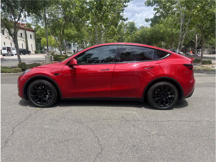 Used 2021 Tesla Model Y Long Range AWD/4WD image 8