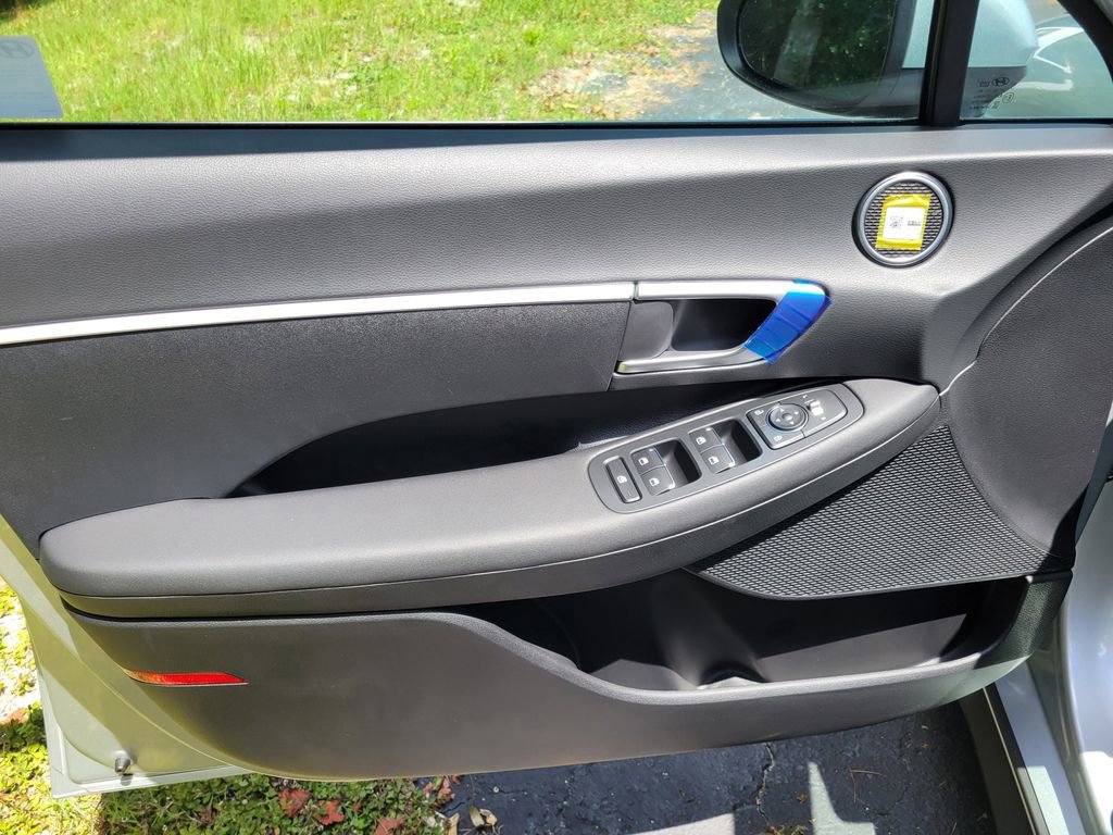 New 2025 Hyundai Sonata SE image 6