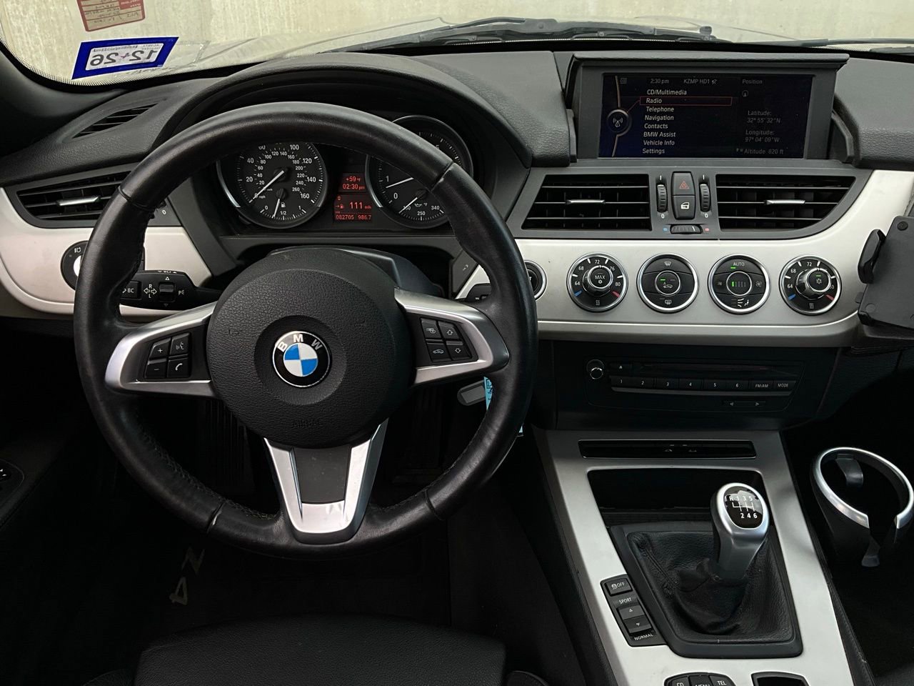 Used 2011 BMW Z4 sDrive30i image 18