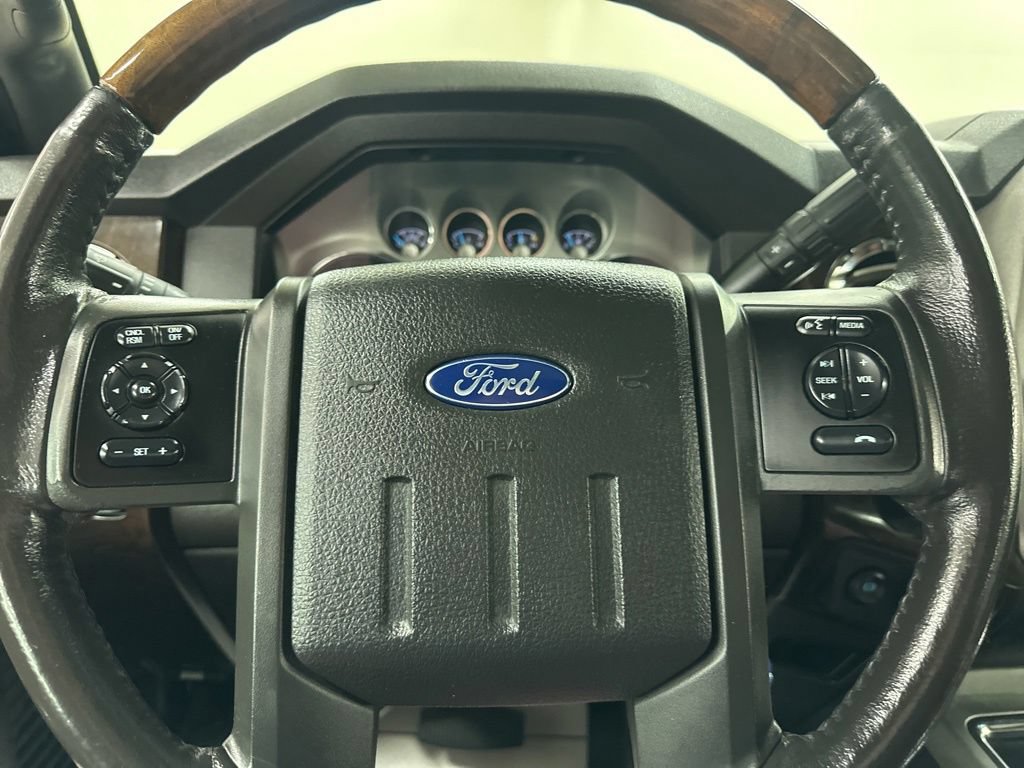 Used 2016 Ford F250 Platinum AWD/4WD image 34