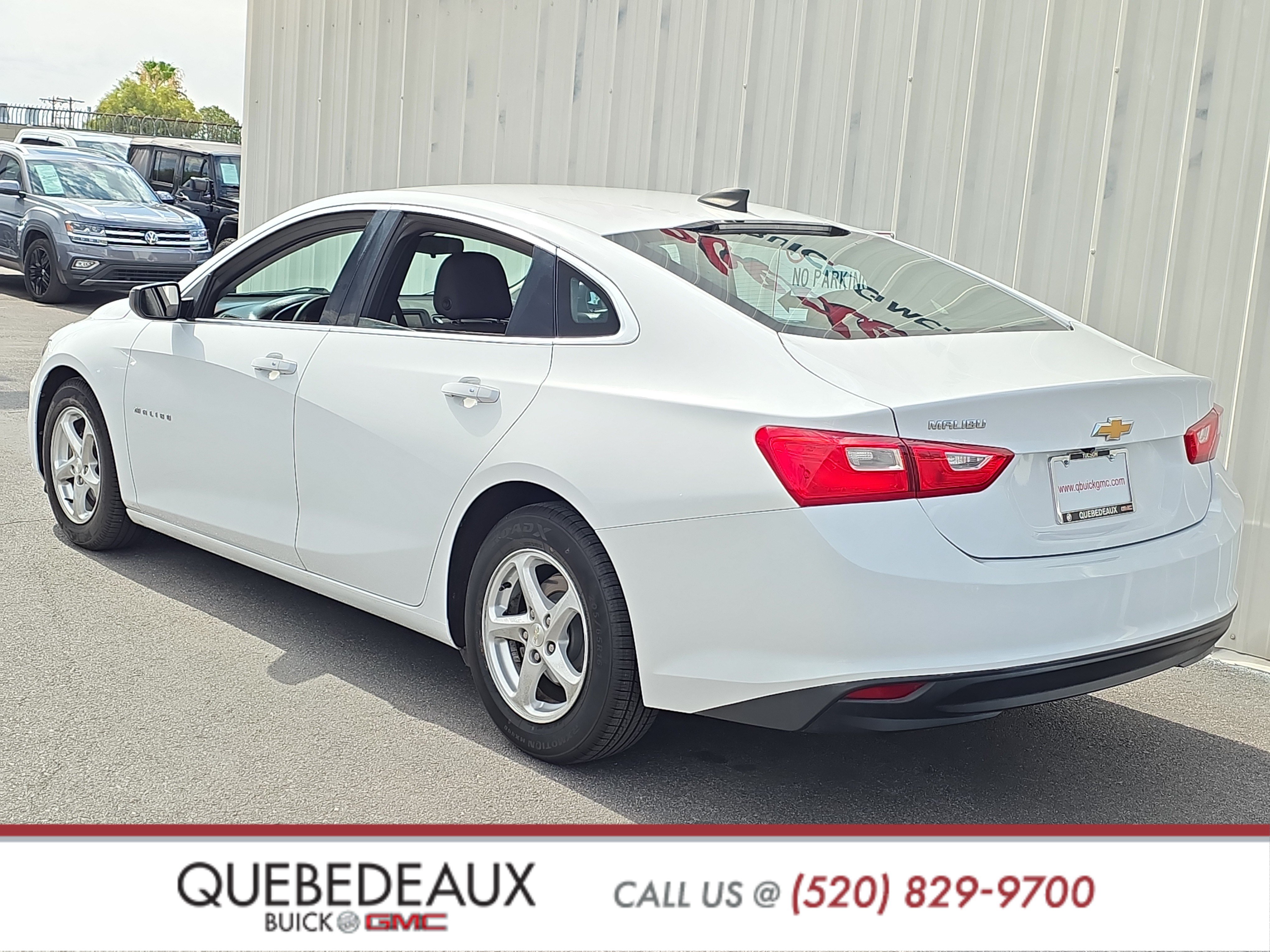 Used 2018 Chevrolet Malibu LS FWD image 5