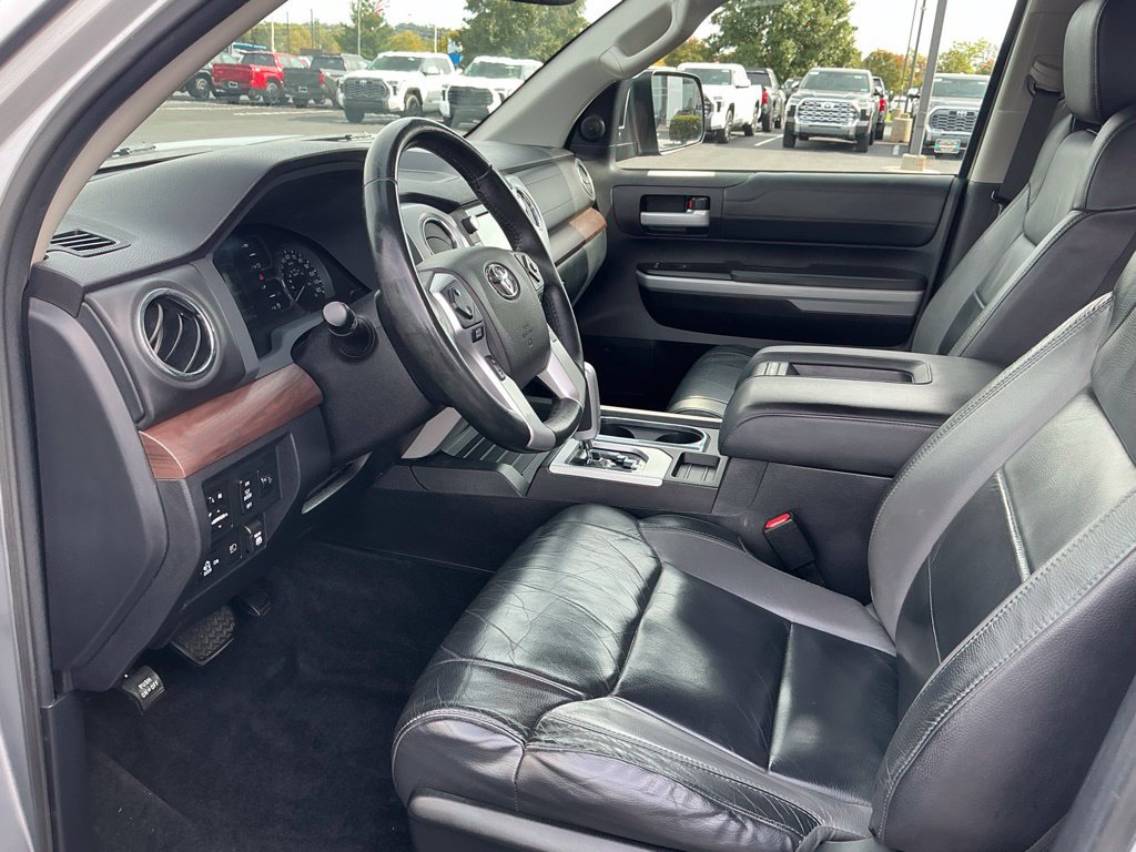 Used 2020 Toyota Tundra Limited w/ Limited Premium Package AWD/4WD image 23