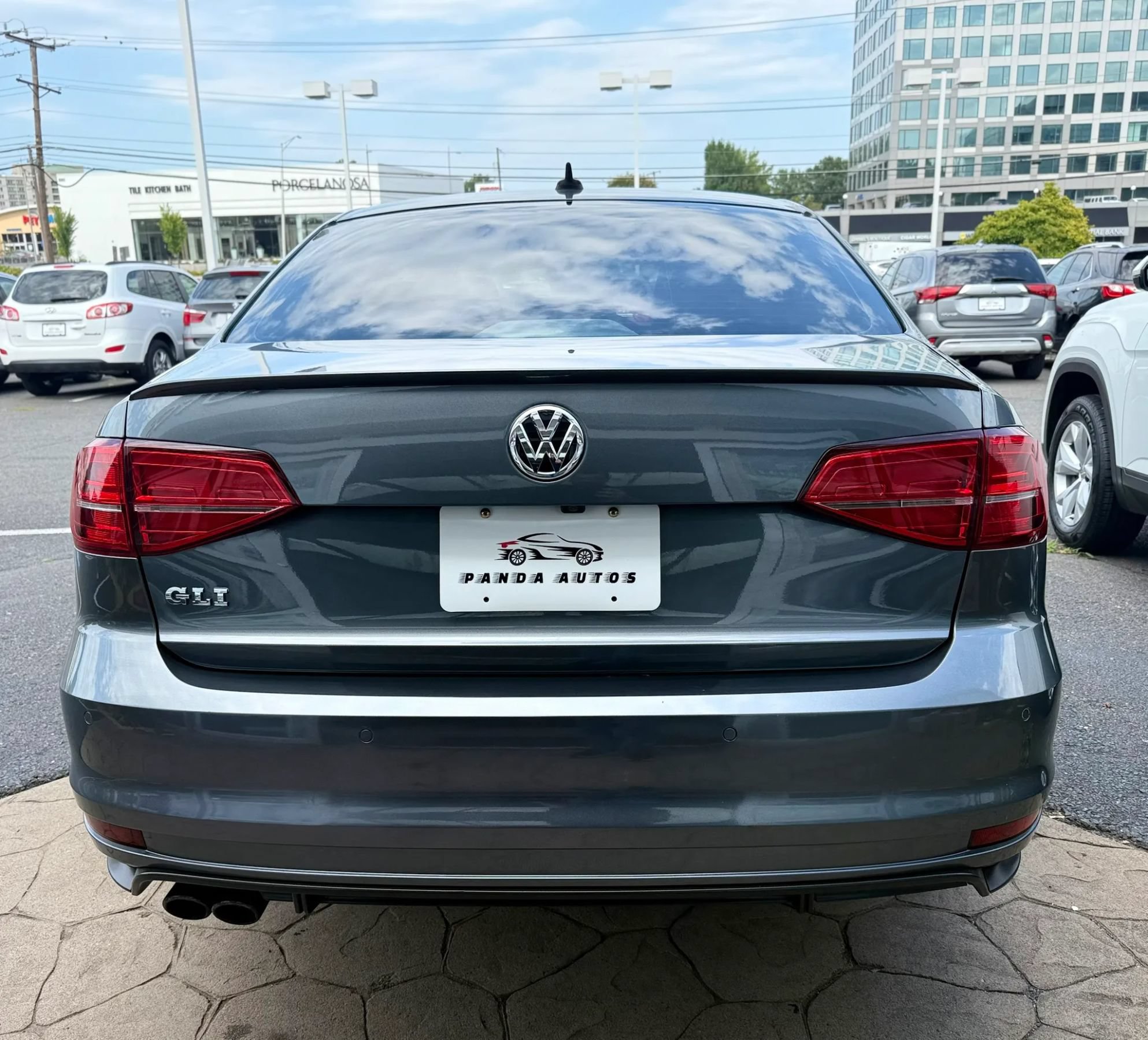 Used 2017 Volkswagen Jetta GLI FWD image 6