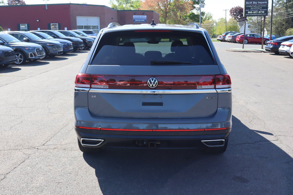 Used 2025 Volkswagen Atlas SE w/ Panoramic Sunroof Package AWD/4WD image 6