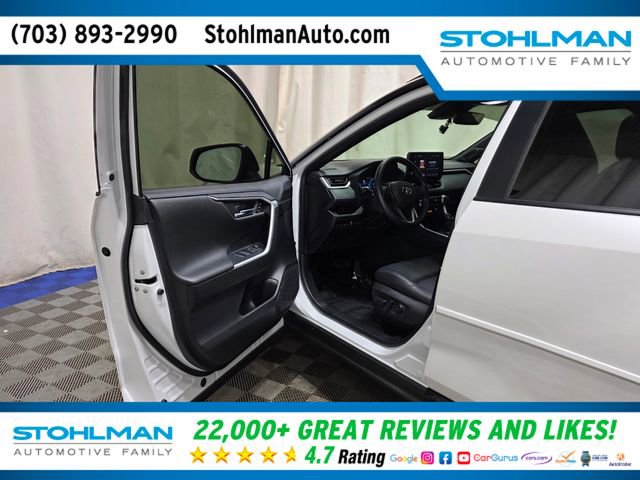 Used 2024 Toyota RAV4 XSE w/ Advanced Technology Package image 11