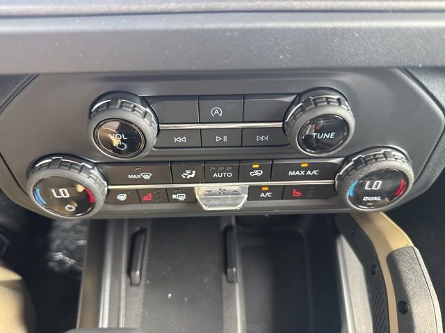 New 2025 Ford Bronco Badlands image 17