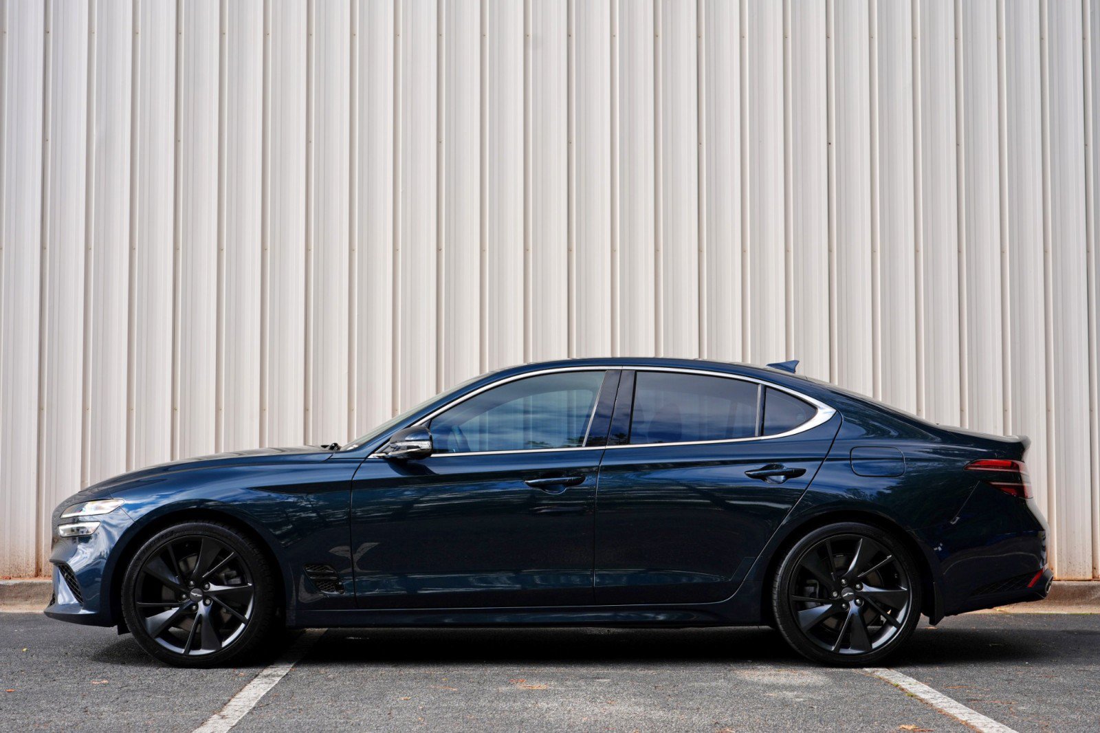 Used 2022 Genesis G70 3.3T w/ Sport Advanced Package RWD image 8