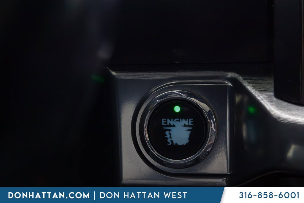 Used 2021 Ford F150 Lariat w/ Equipment Group 502A High AWD/4WD image 12