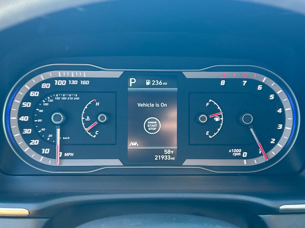 Used 2023 Hyundai Santa Cruz SEL image 16