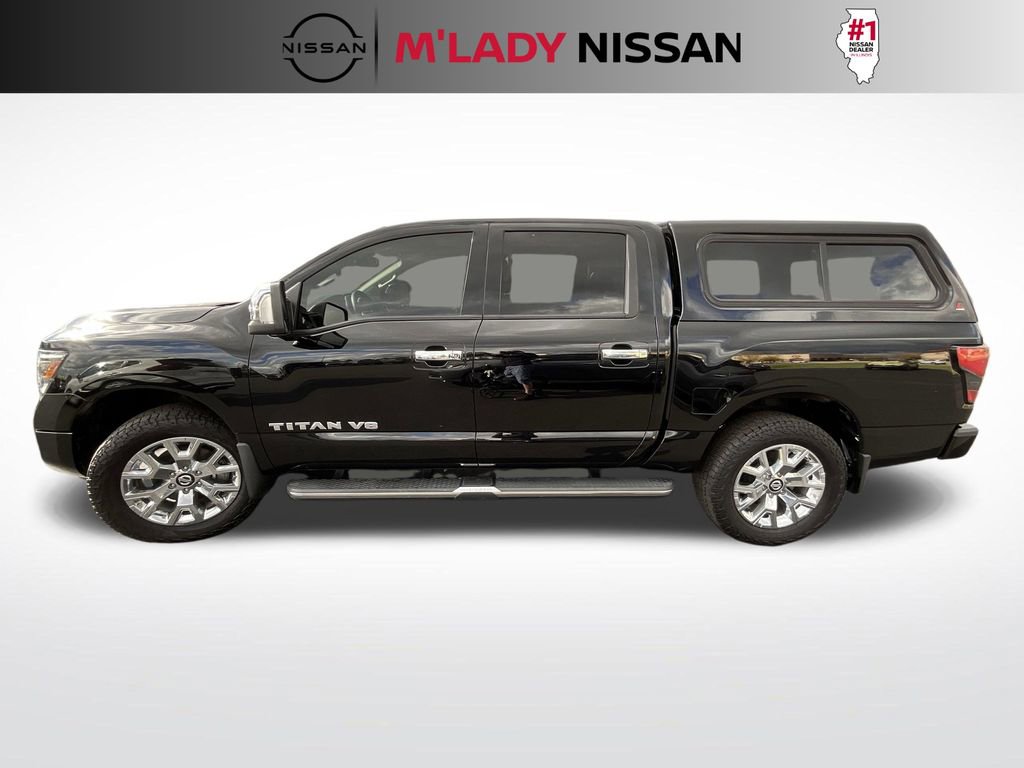 Used 2020 Nissan Titan SL w/ Moonroof Package image 7