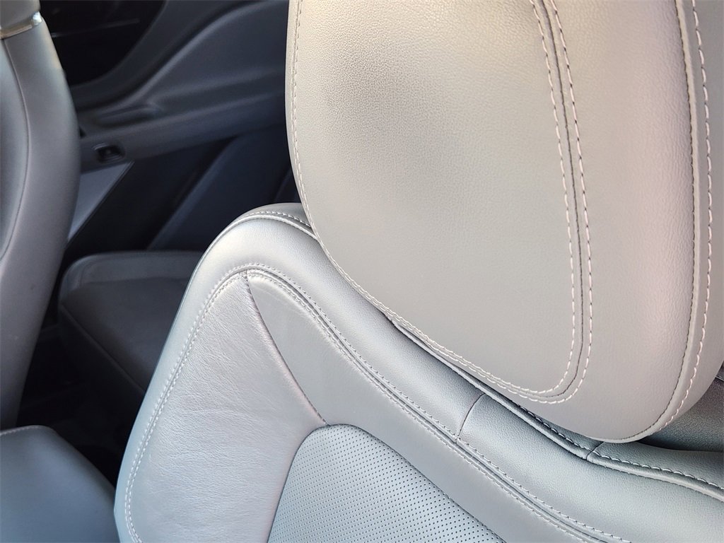 Used 2021 Lincoln Aviator Grand Touring w/ Equipment Group 302A image 16