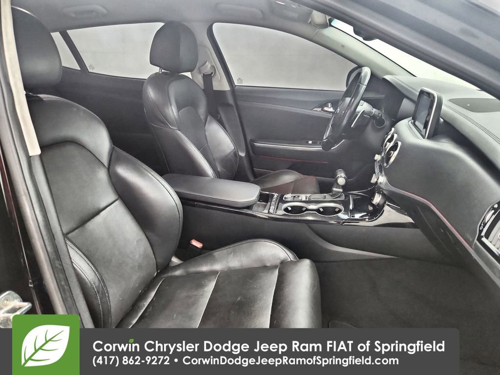 Used 2018 Kia Stinger image 30