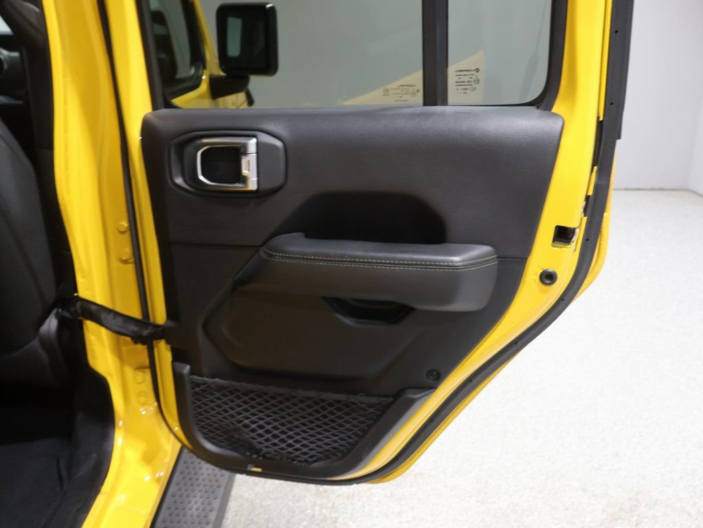 Used 2021 Jeep Wrangler Unlimited Sahara image 24