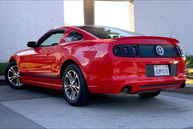 Used 2014 Ford Mustang Premium w/ Comfort Package image 12