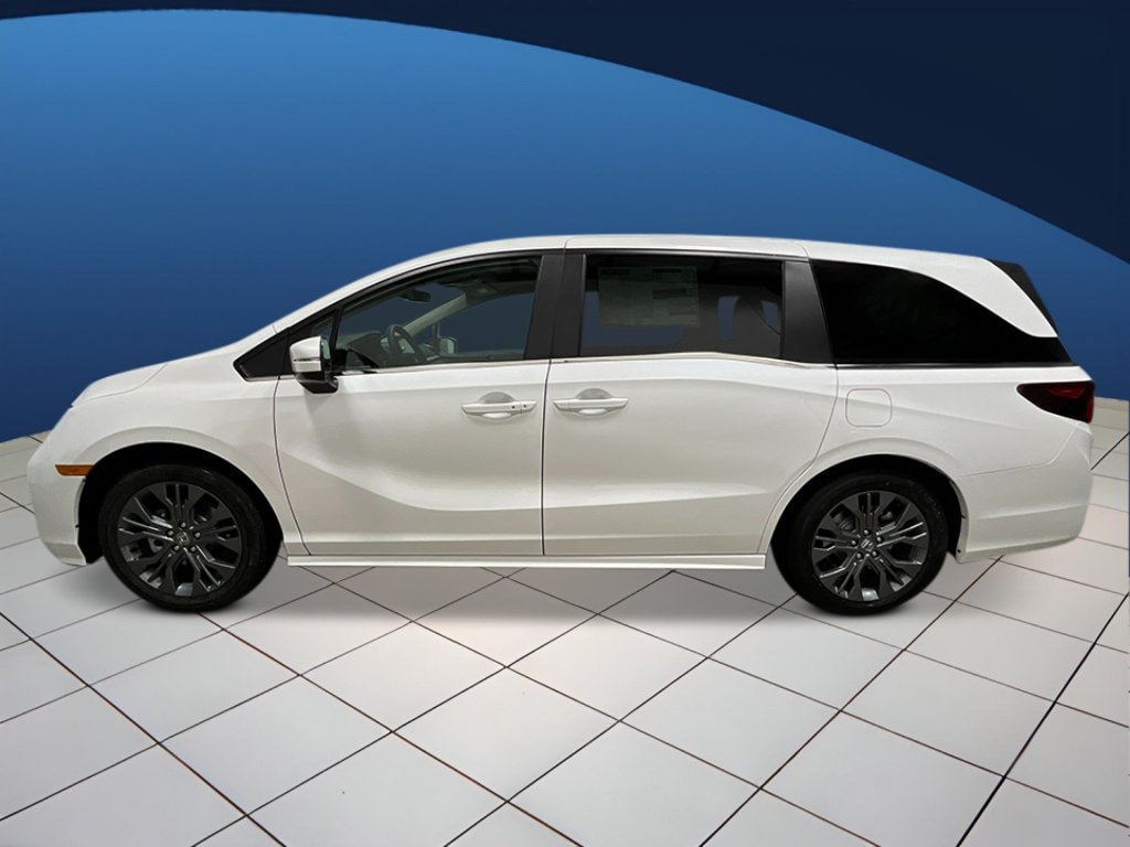 New 2026 Honda Odyssey Touring image 2