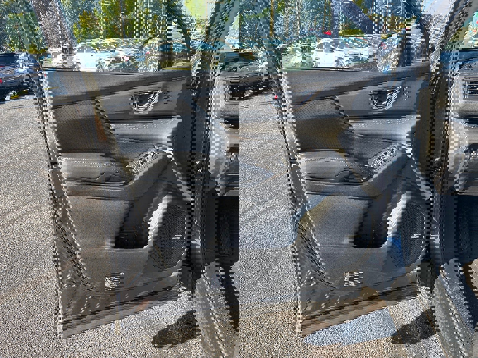 New 2025 Subaru Ascent Limited w/ Popular Package #2 image 10