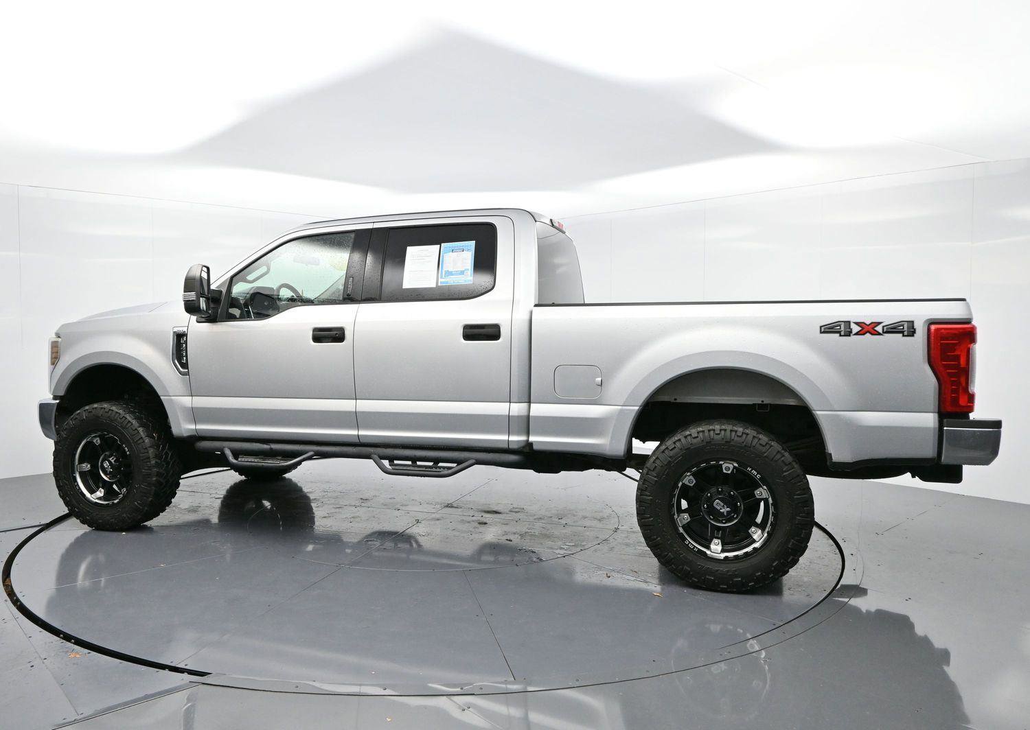 Used 2018 Ford F250 XLT AWD/4WD image 5
