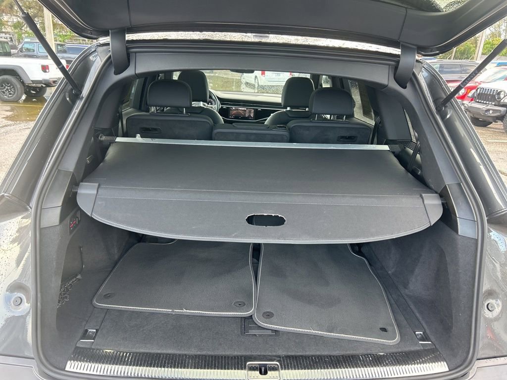 Used 2025 Audi Q7 3.0T Premium Plus image 30