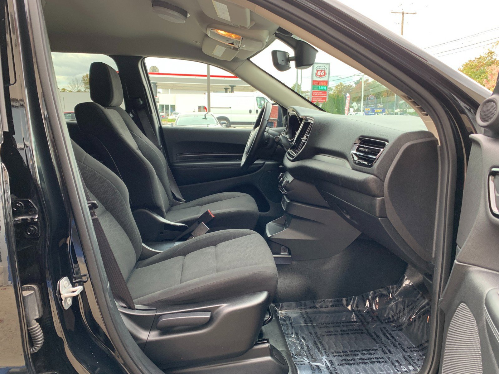 Used 2022 Dodge Durango AWD image 28