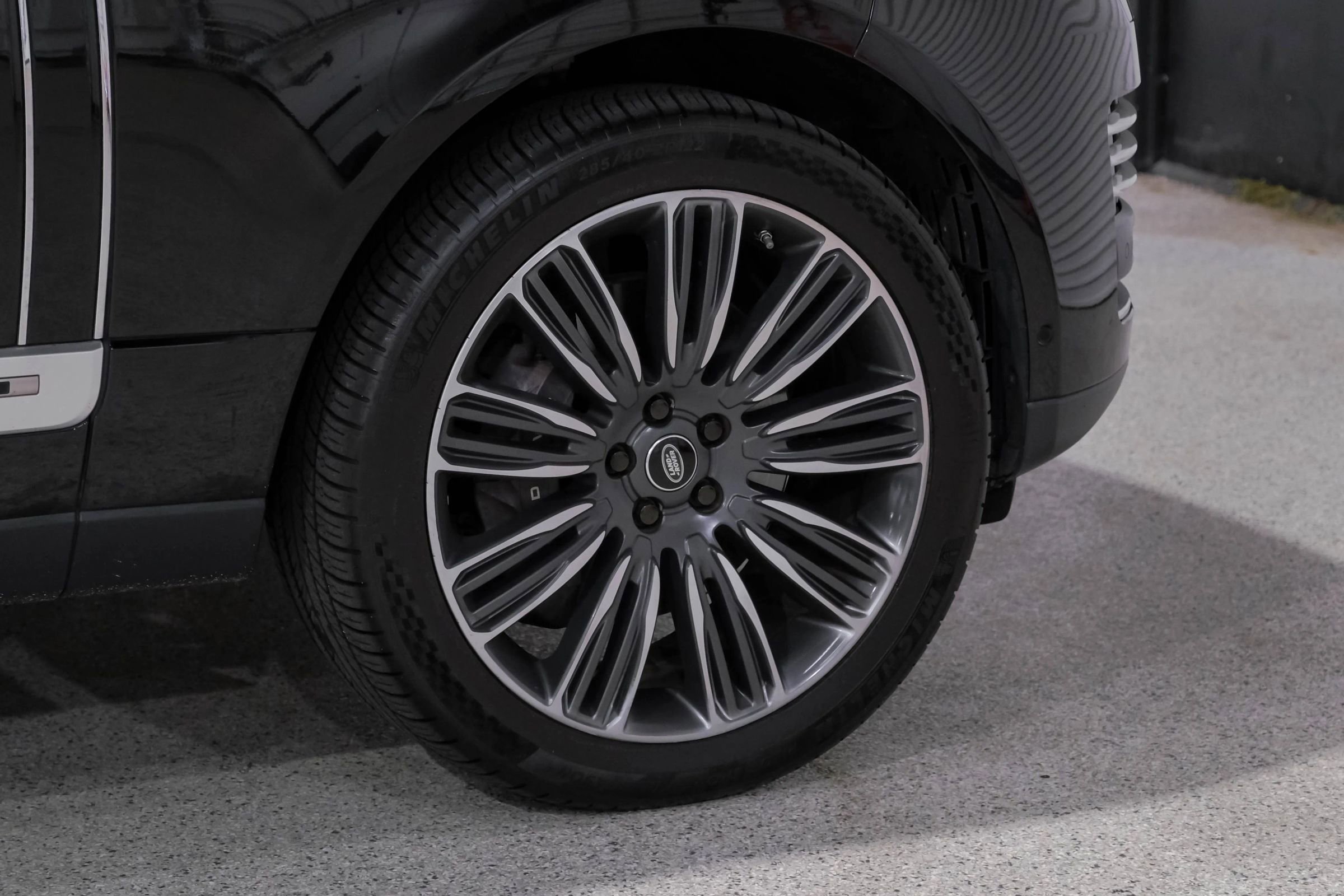 Used 2019 Land Rover Range Rover Long Wheelbase Autobiography image 63