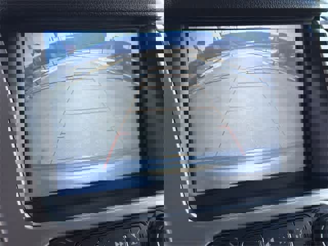 Used 2019 GMC Yukon SLT w/ Open Road Package image 25