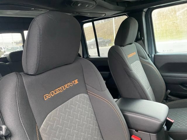 New 2026 Jeep Gladiator Mojave w/ Safety Group AWD/4WD image 28