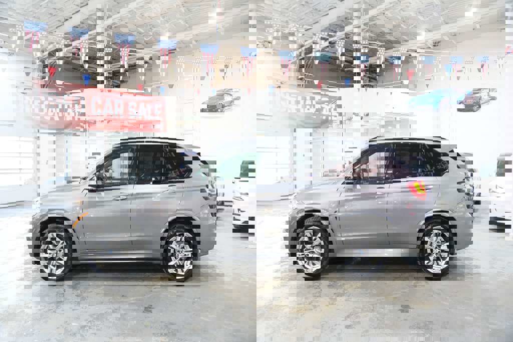 Used 2018 BMW X5 xDrive50i image 6