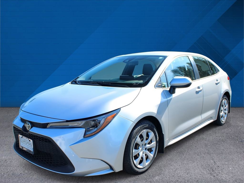 Used 2022 Toyota Corolla LE image 5