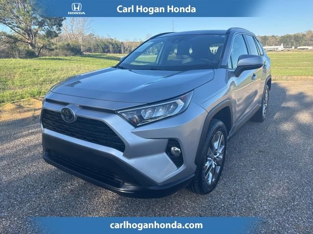 Used 2019 Toyota RAV4 XLE Premium image 1