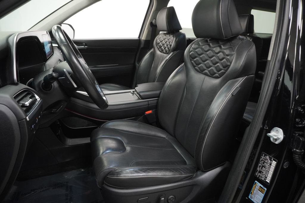 Used 2022 Hyundai Palisade Limited w/ Cargo Package image 16